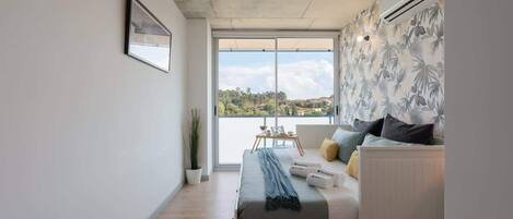 2 bedrooms, iron/ironing board, travel cot, WiFi