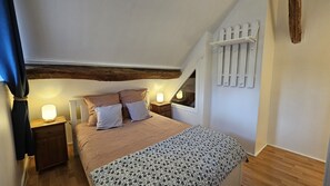 4 chambres, lit parapluie, Wi-Fi gratuit, draps fournis