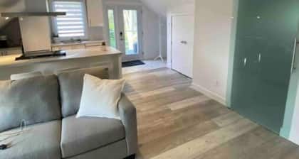 Elegant with lake access! Close to playground