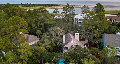 Seabrook 5 bedroom Home WITH Marsh VIEWS, Private POOL & Club Access!