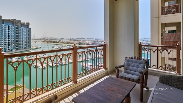 Apartment | Property grounds - Palm Jumeirah Marina Residence 3 Bedroom (Dubai)