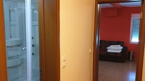 Executive Apartment | 2 bedrooms, Egyptian cotton sheets, premium bedding, down duvets - Vila Elkom Apartment 17 (Ulcinj)
