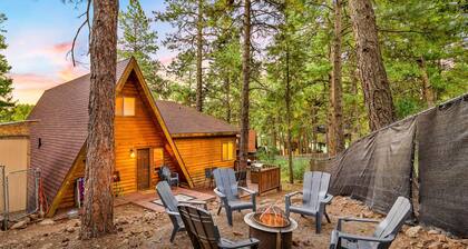 Spacious A-frame Pines Cabin 12 Beds Loft Game Room