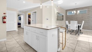 Dining - 3 Bedrooms/ 2 Bathrooms/ Storey Lake (3111-101PC) (Kissimmee)