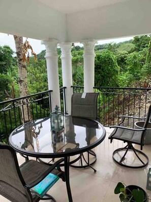 Outdoor dining - Hideaway on the Hills.
 (St. Mary Parish)