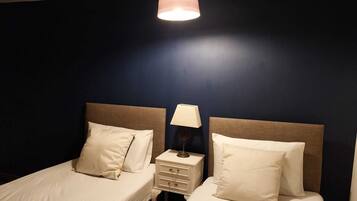 House, Multiple Beds | 2 bedrooms, iron/ironing board, free WiFi, bed sheets