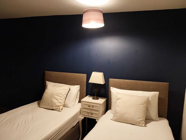 House, Multiple Beds | 2 bedrooms, iron/ironing board, free WiFi, bed sheets