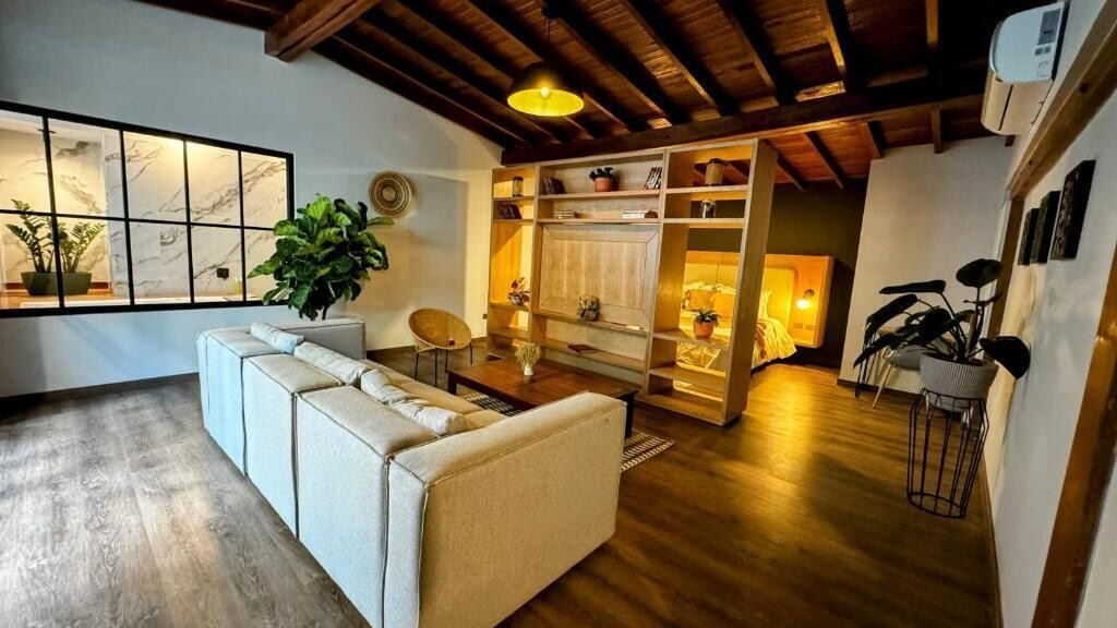 Suite, 1 King Bed, Hot Tub | Soundproofing, iron/ironing board, WiFi (free), bed sheets
