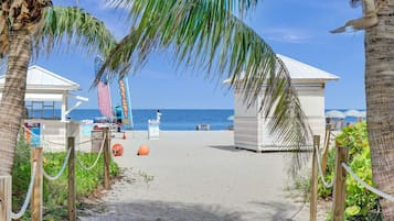 Playa en los alrededores
