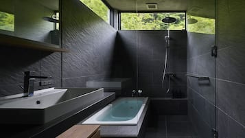 Villa | Badezimmer