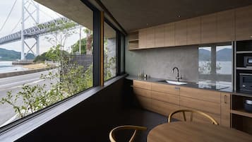 Villa | Cuisine privée | Réfrigérateur, micro-ondes, grille-pain, cuiseur de riz