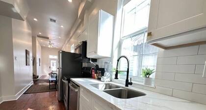 Natural Beautiful Home -15 Mins to French Quarter!
