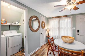 Interior - Cameo Tree Top Chalet - HOT TUB and Pet Friendly (Jasper)