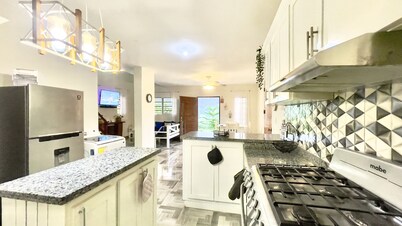 Villa Rodriguez Jarabacoa La Vega 3bedroom Hot Jacuzzi