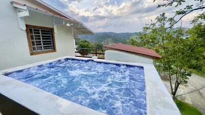 Villa Rodriguez Jarabacoa La Vega 3bedroom Hot Jacuzzi
