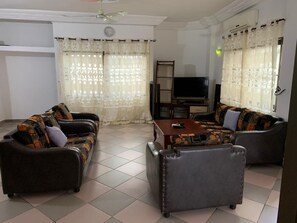 Living area - Appartement (Cotonou)