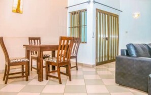Dining - Appartement (Cotonou)