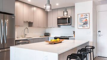 Condo | Private kitchen