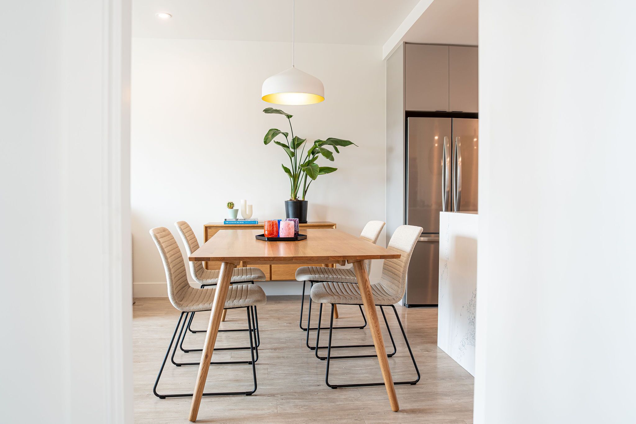 Leilighet | Spiseområde på rommet