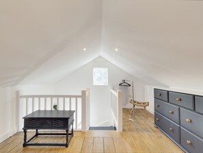 Interior - Pass the Keys | 19th Century Barn with Free Parking (Histon)