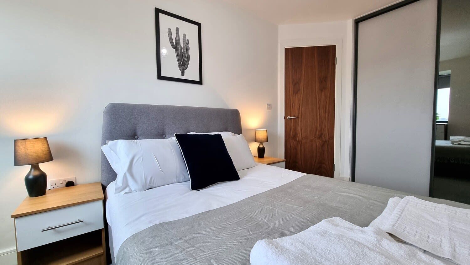 アパートメント | 1 室のベッドルーム、デスク、インターネットアクセス