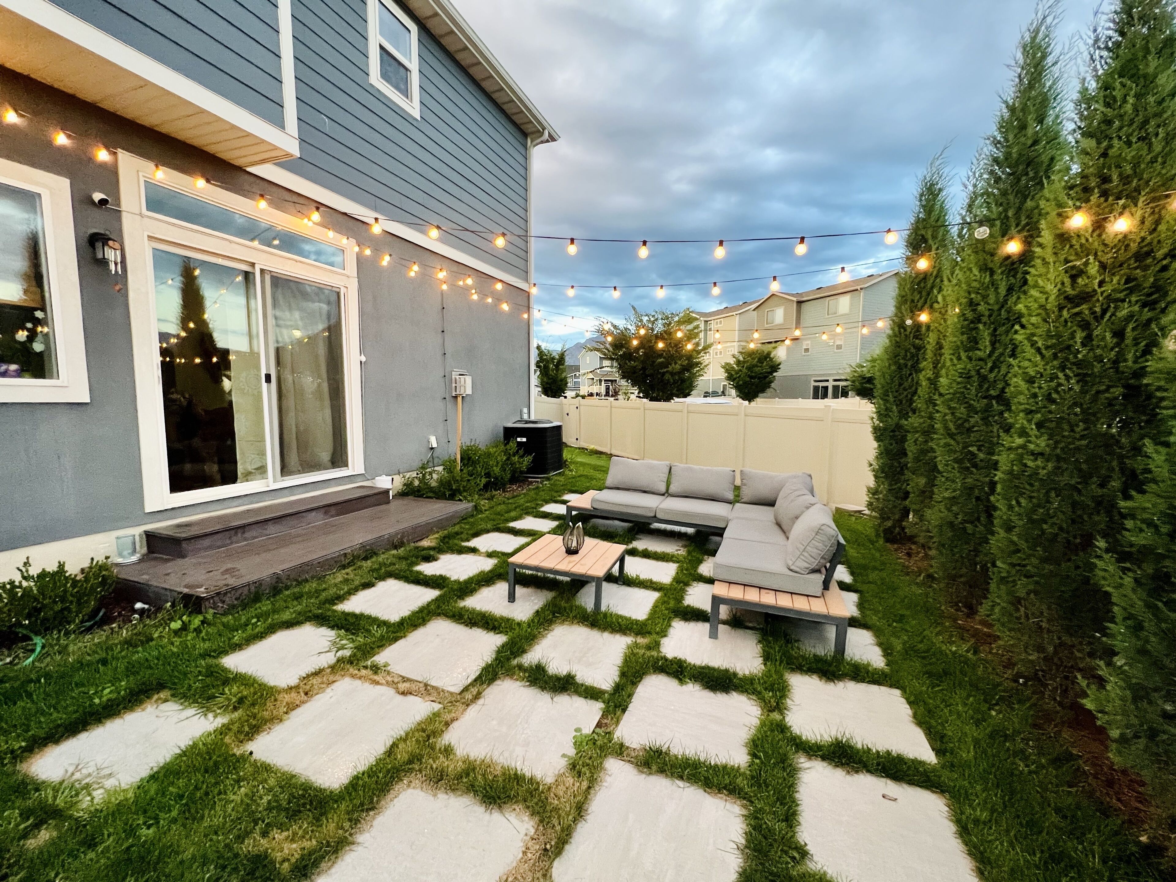 2 Bdr 2.5 Bath Mnt View Backyard for 6 Guests