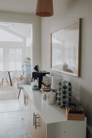 Interior - The Splash Pad- a secluded pool/hot tub oasis (Holland)