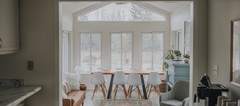 The Splash Pad- a secluded pool/hot tub oasis