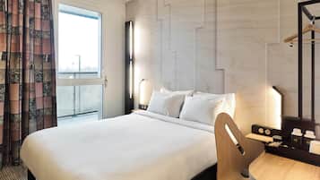 Comfort Double Room, Non Smoking | Individually furnished, desk, free WiFi, bed sheets