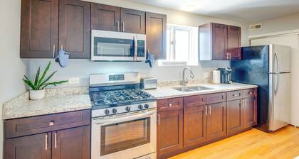 Walk to Train & Bus: Updated Chicago Apartment