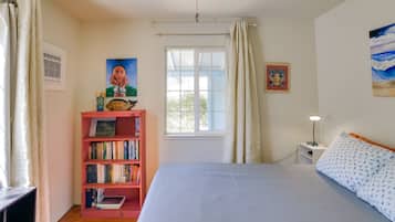 2 chambres, fer et planche à repasser, accès Internet, draps fournis