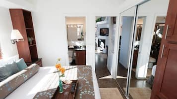 1 bedroom, iron/ironing board, WiFi, bed sheets