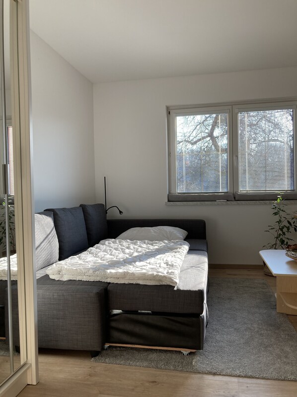 2 bedrooms, iron/ironing board