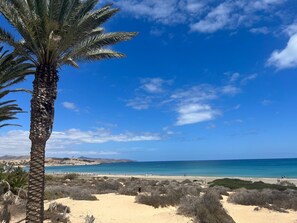 Beach - Gemütliche Wohnung in Ruhiger Urbanisation mit Pool und Shop (Costa Calma, Pajara, Las Palmas)