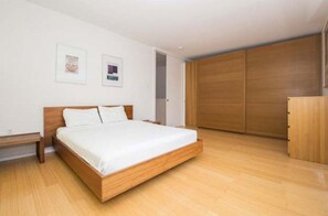 2 habitaciones y ropa de cama 