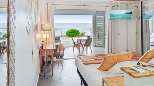 Luxury Suite  located in the heart of Grand Case Residence Bleu Marine