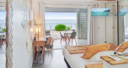 Luxury Suite located in the heart of Grand Case Residence Bleu Marine