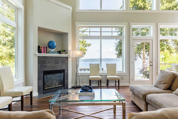 Interior - Panoramic Saratoga Passage Views Elegant Whidbey Home by Avantstay (Langley)