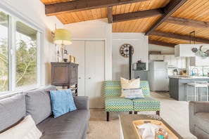 Casa (2 Bedrooms) | Interior