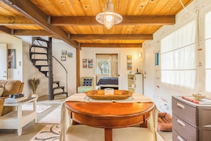 Casa (2 Bedrooms) | Interior