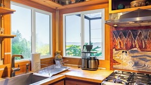 Interior - Heron Rook Cottage by Avantstay Panoramic View (Langley)