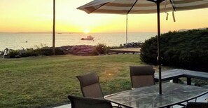Interior - Beach Escape on Mutiny Bay by Avantstay Beachfront (Freeland)