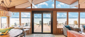 Oceanfront w/ Game Room, Fire Pit, Panoramic Views Angels Landing by Avantstay