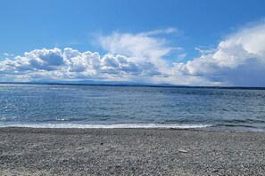 Interior - Chateau Coho by Avantstay Easy Beach Access (Greenbank)