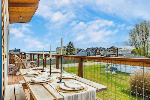 Chateau Coho by Avantstay Easy Beach Access