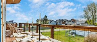 Chateau Coho by Avantstay Easy Beach Access