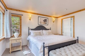 Casa (2 Bedrooms) | Interior