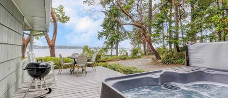 House (2 Bedrooms) | Front of property