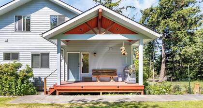 Harborview Getaway by Avantstay Walk to Beach