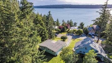 House (2 Bedrooms) | Front of property